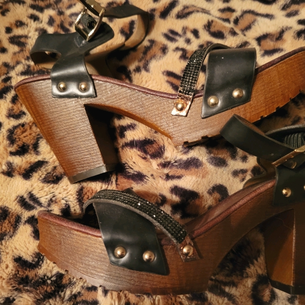 Dress heels